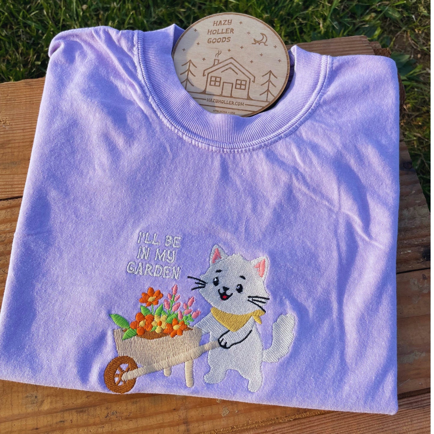 Garden Cat - Tee